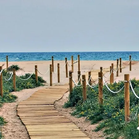 Uim Mediterraneo Cendoya 4 Wifi Puerto de Sagunto Exterior photo
